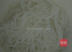 炒粉丝的做法图解1
