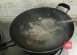 红烧扒皮鱼的做法图解3