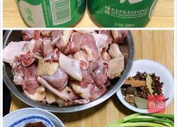 香辣啤酒鸭的做法图解1