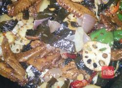 香辣干锅鸭翅鸡中翅的做法图解7