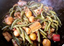 排骨炖豆角的做法图解12