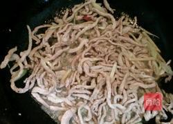 青椒炒肉丝的做法图解4