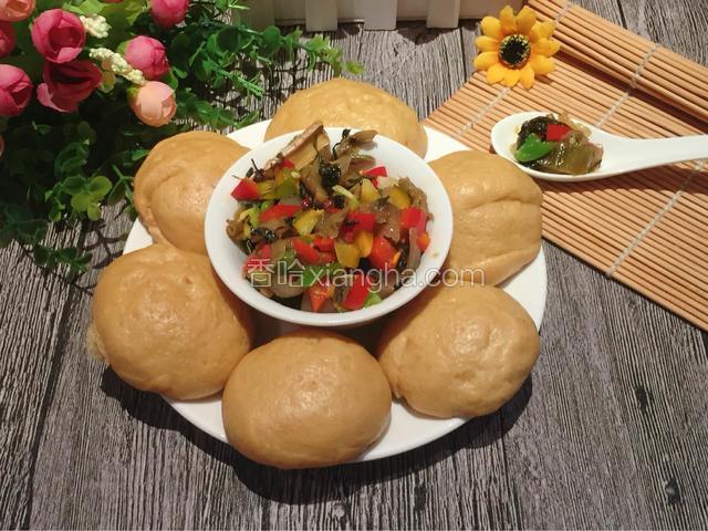 玉米面窝窝头