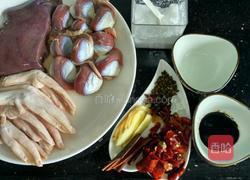 酱三样(猪肝鸭珍鸭掌)的做法图解1