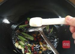 红烧鲫鱼的做法图解9