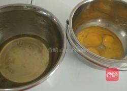 戚风杯子蛋糕的做法图解2