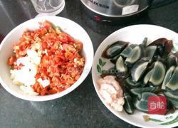 香辣松花蛋的做法图解1