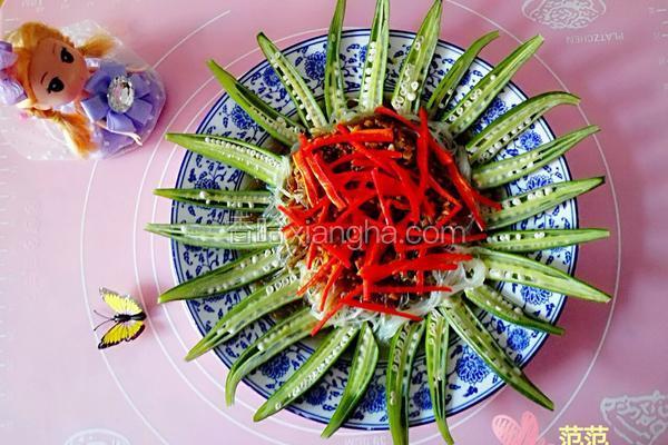 蒜蓉粉丝蒸秋葵