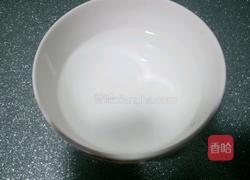 小白菜猪肉饺子的做法图解2