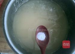 大枣小米粥的做法图解2