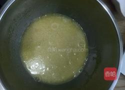 中空拉花戚风蛋糕的做法图解4