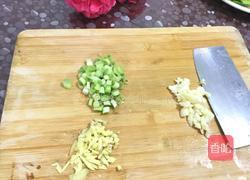 茭白辣炒肉丝的做法图解9