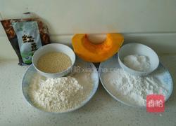 南瓜豆沙芝麻饼的做法图解1
