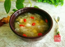 百合莲子银耳汤的做法图解7