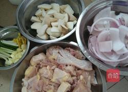 洋葱菇炒鸡的做法图解1