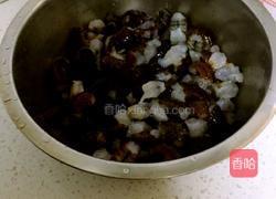 私房秘制麻辣虾球的做法图解2