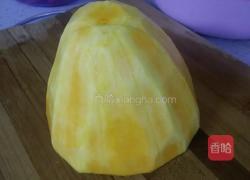 水煮南瓜的做法图解1