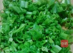 鸡蛋葱花饼的做法图解4
