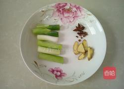 冬瓜玉米排骨汤的做法图解3