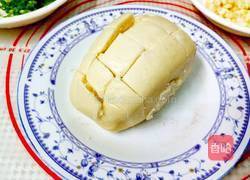 葱花沙拉烤馒头的做法图解2