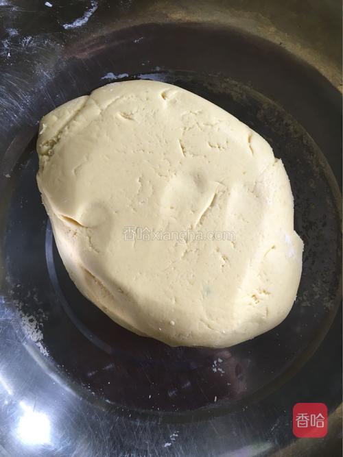 把面揉成面团