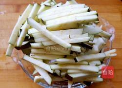 炒茄子丝的做法图解2