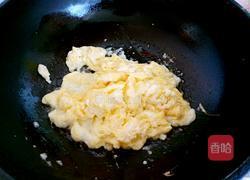 西红柿炒鸡蛋的做法图解2