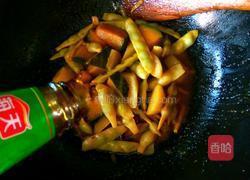 炖土豆窝瓜豆角的做法图解10