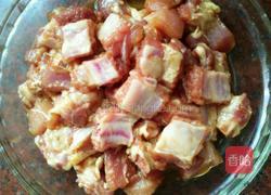土豆焖排骨的做法图解2