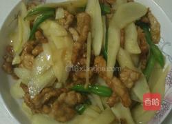 子姜炒肉的做法图解2