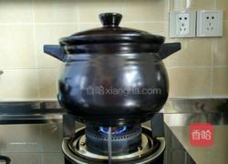 玉米排骨汤的做法图解10