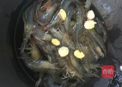 啤酒煮虾的做法图解2
