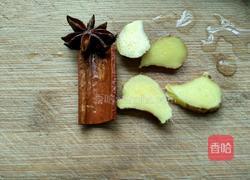 五花肉烧干笋的做法图解3