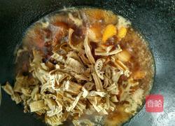 五花肉烧干笋的做法图解7