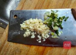 蒜蓉凉拌菜心的做法图解2