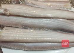 酥炸带鱼的做法图解1