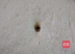 鲜香玉米鲜肉包的做法图解2