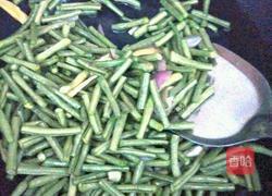 番茄炒豆角的做法图解4