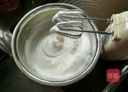 八寸鲜奶戚风蛋糕的做法图解11