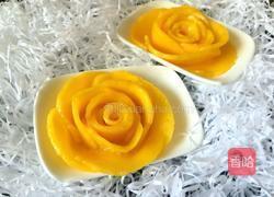 芒果玫瑰花的做法图解5