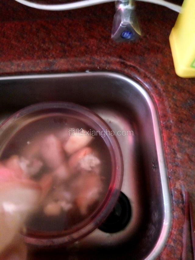 焯水好了再洗一下冷水