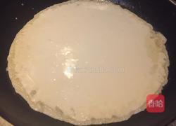 火腿肠鸡蛋卷饼的做法图解3