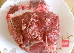 香辣牛肉的做法图解1