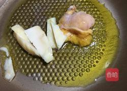 滋补土鸡汤的做法图解2