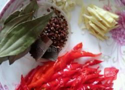 酸辣子炒牛肉的做法图解2