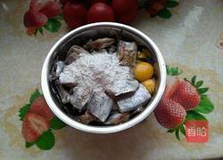 油炸刀鱼的做法图解1