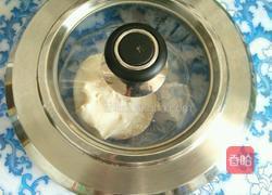 豆角牛肉水饺的做法图解1