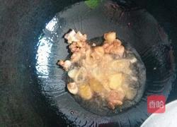 炖鸡块的做法图解3