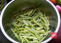 酱香四季豆的做法图解2