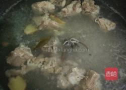 土豆焖排骨的做法图解4